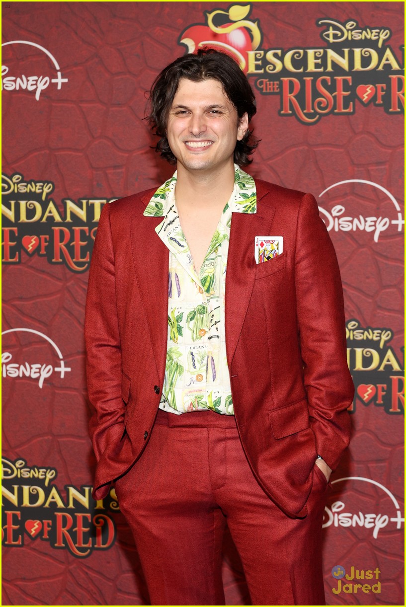 Cinderella's Brandy & Paolo Montalban Reunite at 'Descendants The Rise