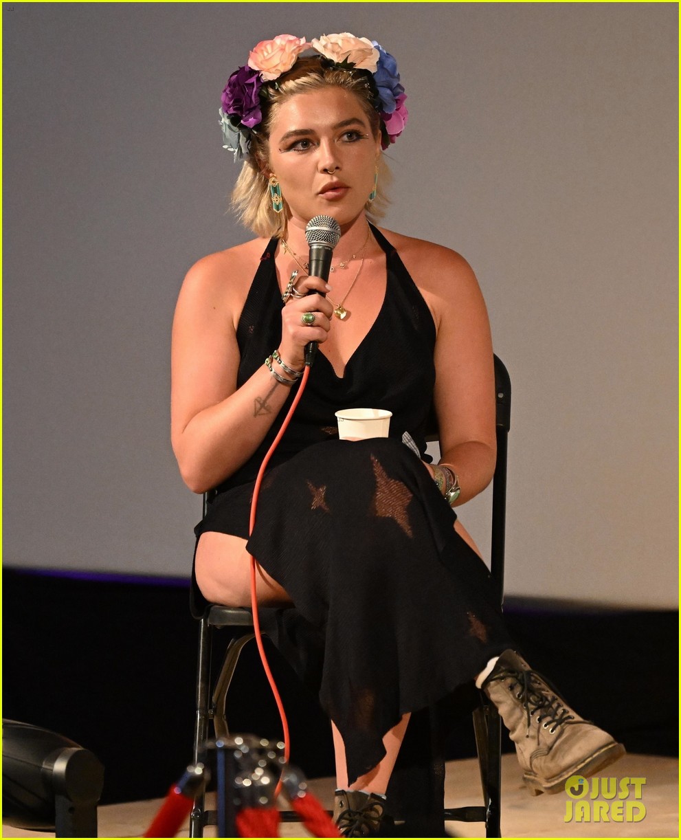 Florence Pugh Gives 'Midsommar' Nod With Flower Crown at Glastonbury
