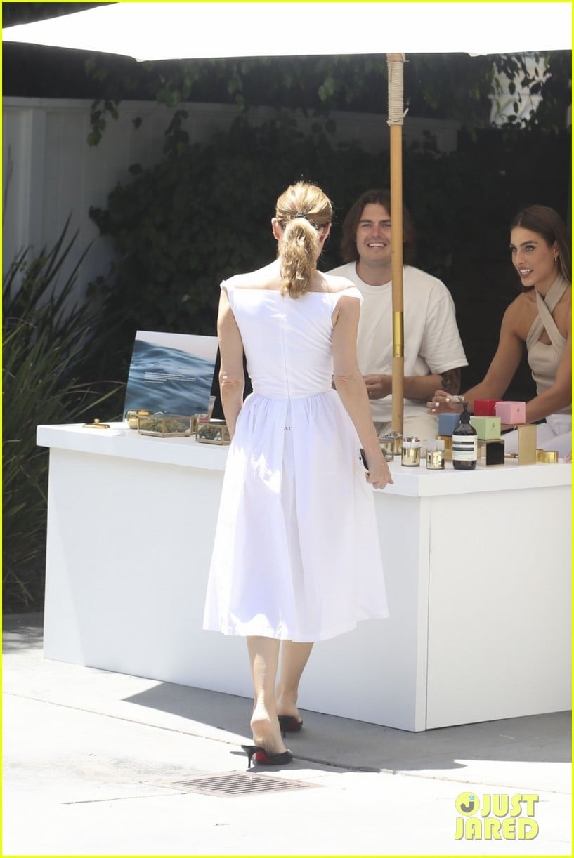 Maude Apatow & Boyfriend Patrick Gibson Spotted in Rare Outing Together