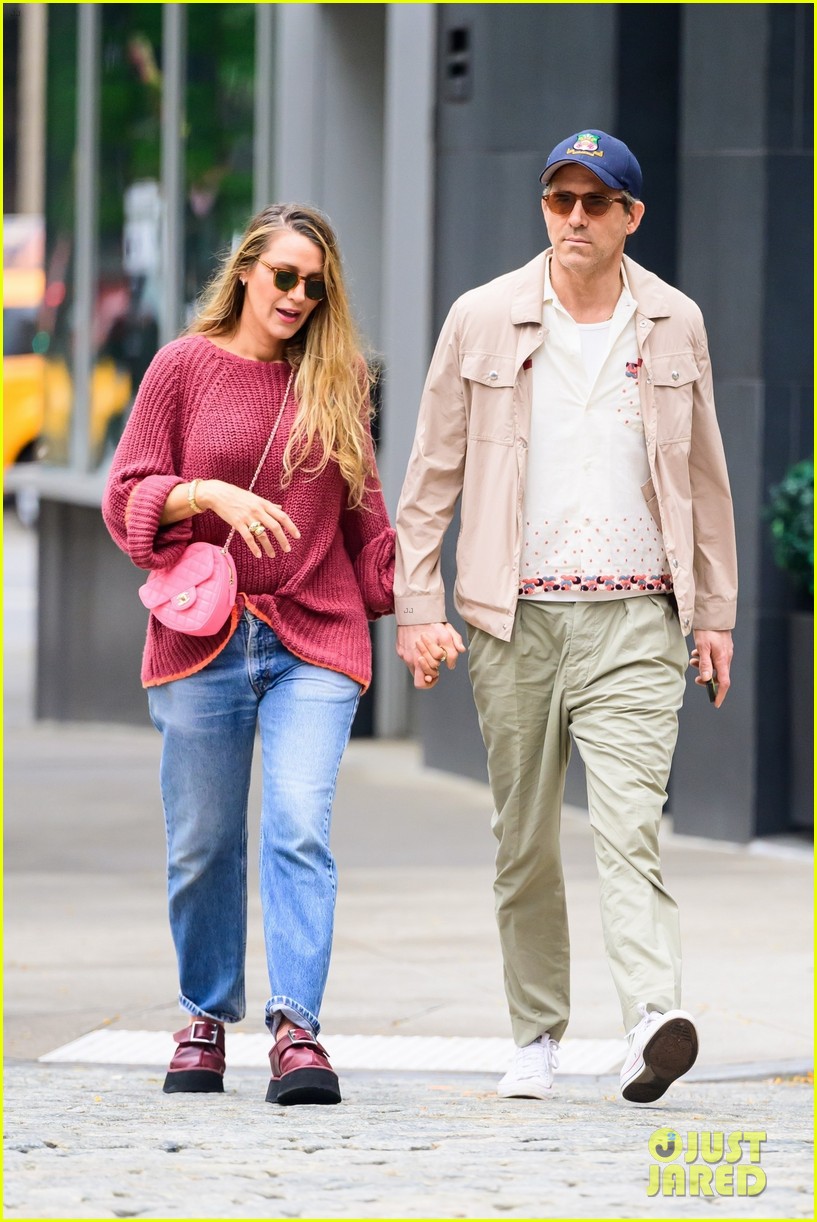 Blake Lively & Ryan Reynolds Coordinate Looks During Afternoon Out in