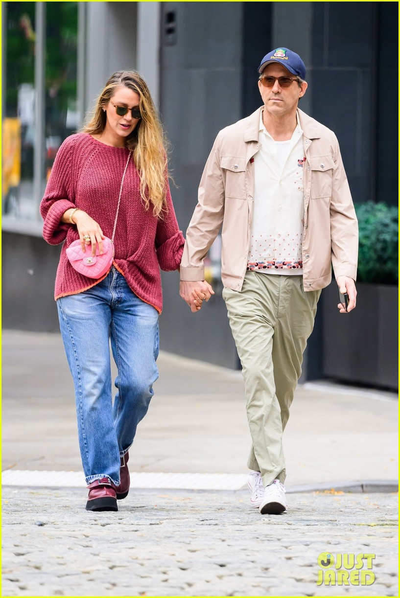 Blake Lively & Ryan Reynolds Coordinate Looks During Afternoon Out in