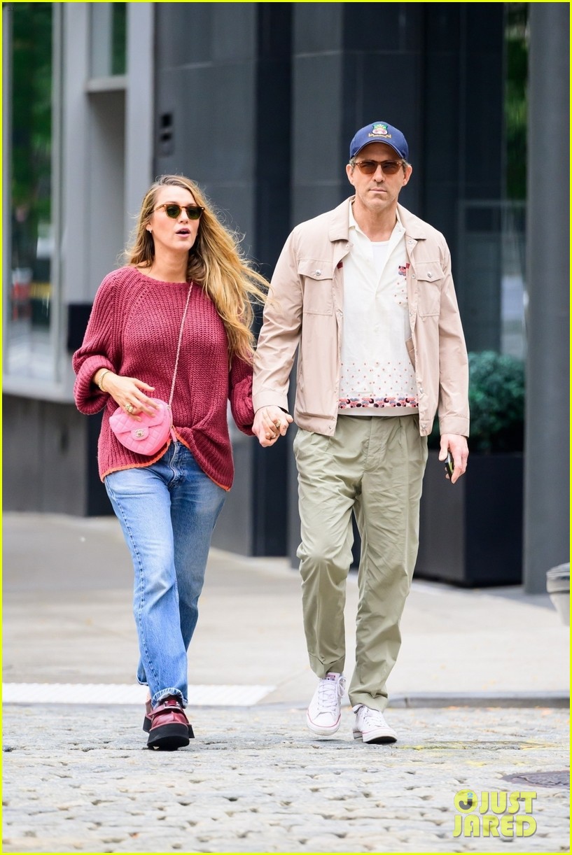 Blake Lively & Ryan Reynolds Coordinate Looks During Afternoon Out in