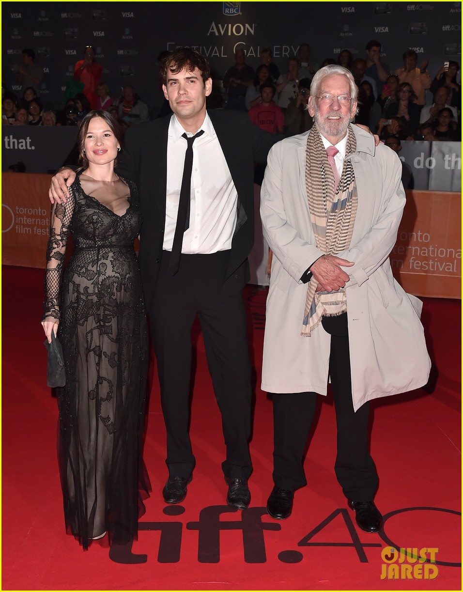 Murder In A Small Town Actor Rossif Sutherland Reveals How His Famous Murder In A Small Town Actor Rossif Sutherland Reveals How His Famous