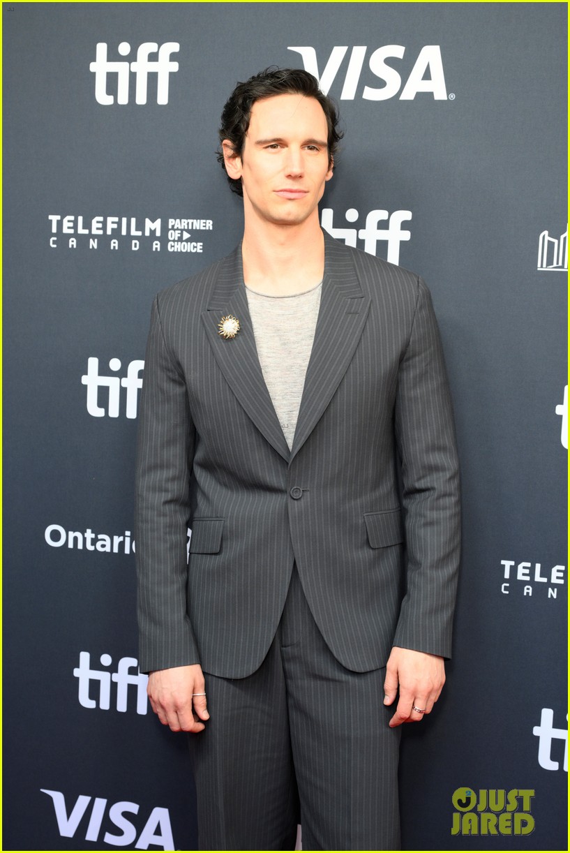 'Saturday Night' Stars Premiere New Movie at TIFF 2024 See All the