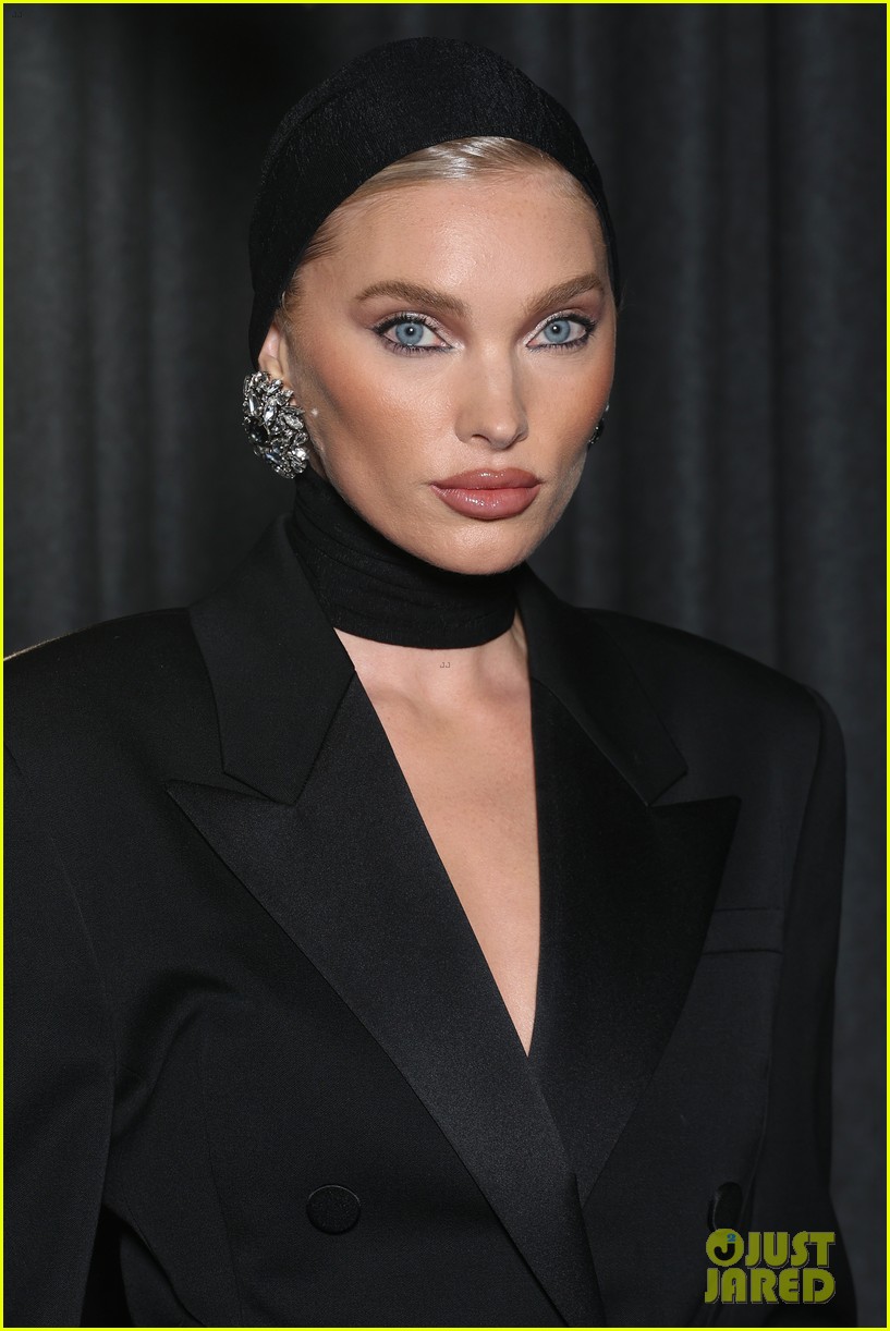 Bella Hadid Returns to the Runway After TwoYear Hiatus for Saint(01)