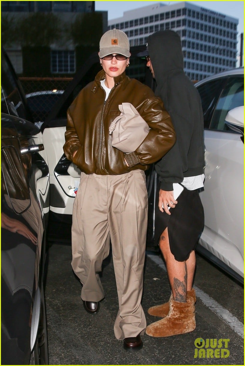 Photo justin hailey bieber night out 002 Photo 5092673 Just Jared