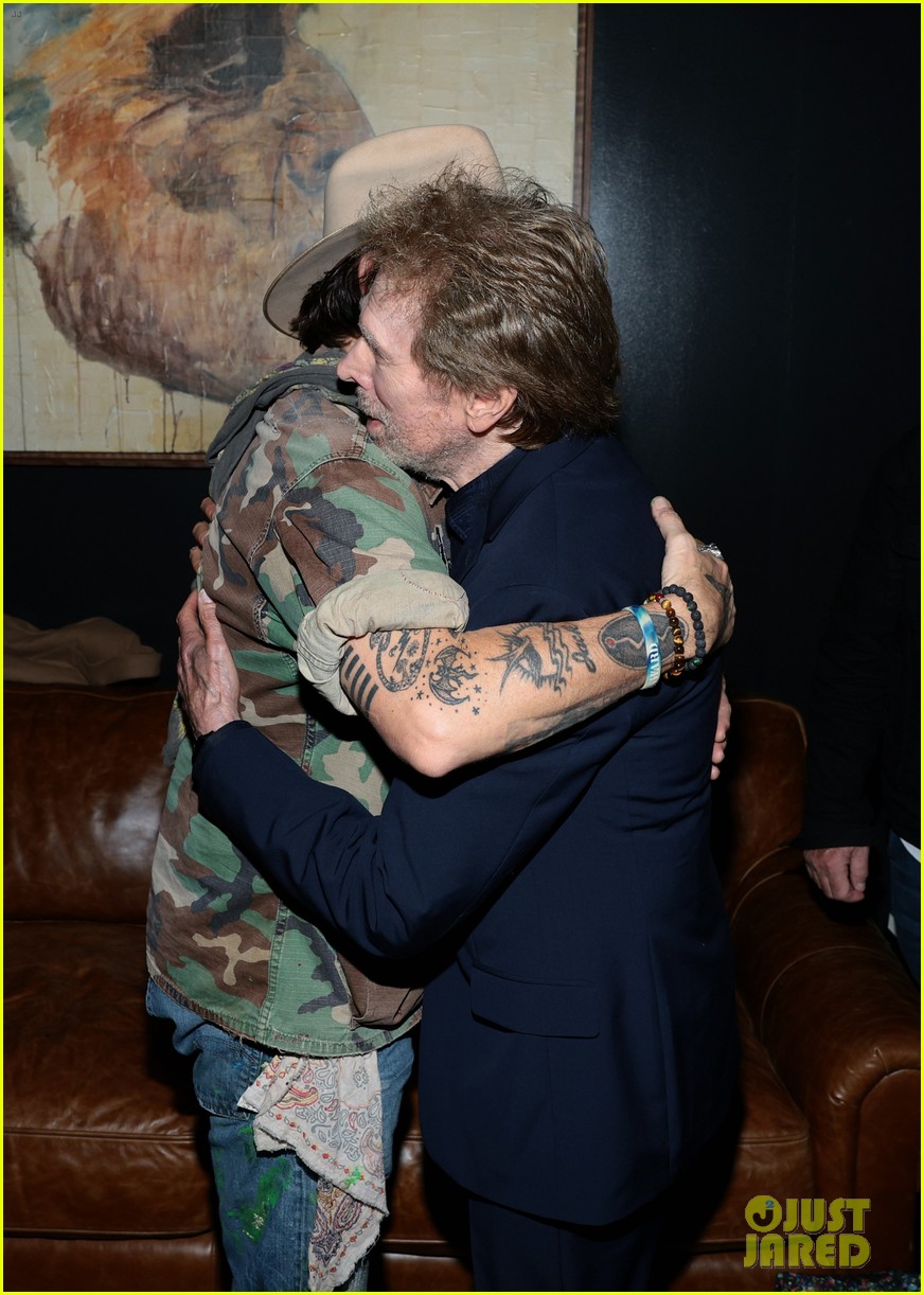 Johnny Depp Reunites with 'Pirates' Producer Jerry Bruckheimer at