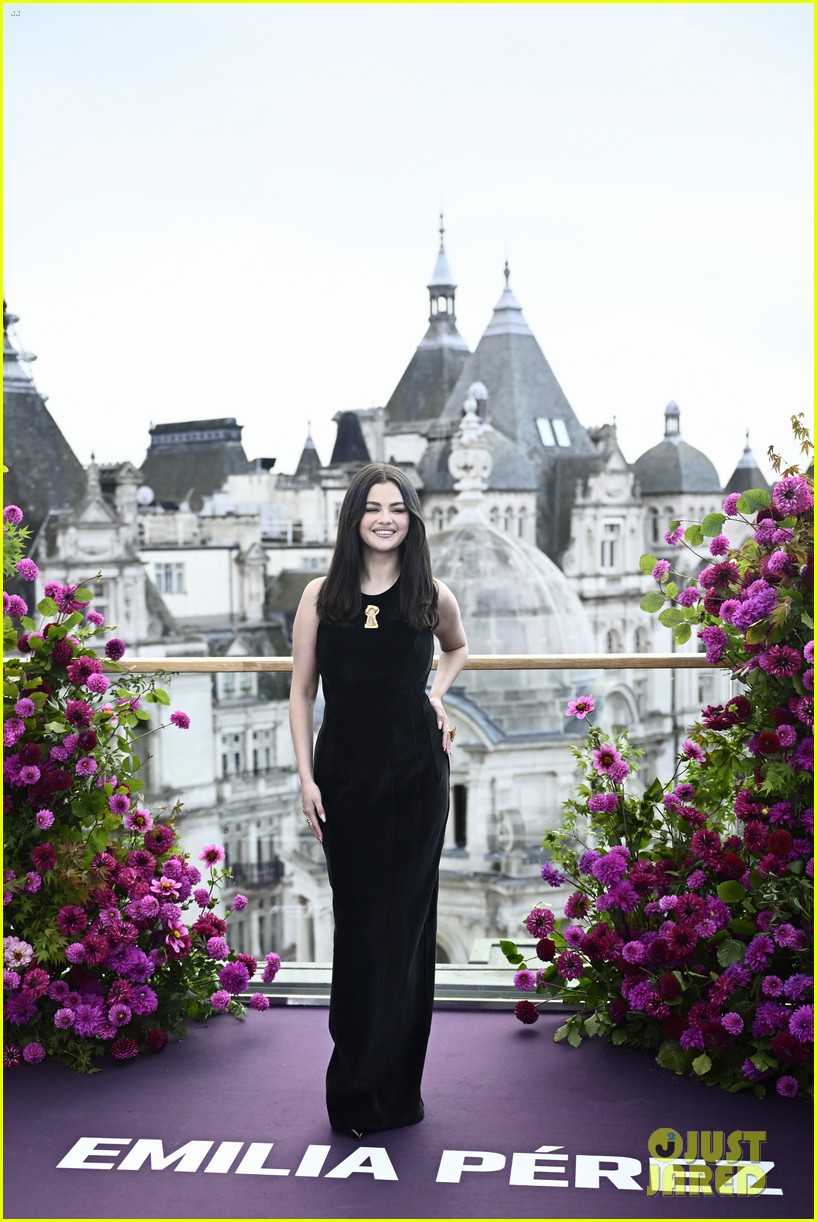 Selena Gomez, Zoe Saldana & Karla Sofía Gascón Promote 'Emilia Pérez