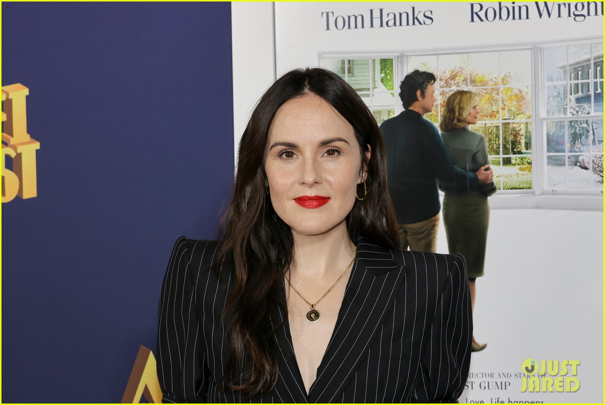 Tom Hanks Robin Wright Reunite At AFI Fest 2024 Screening Of New Tom Hanks Robin Wright Here Premiere At Afi 12