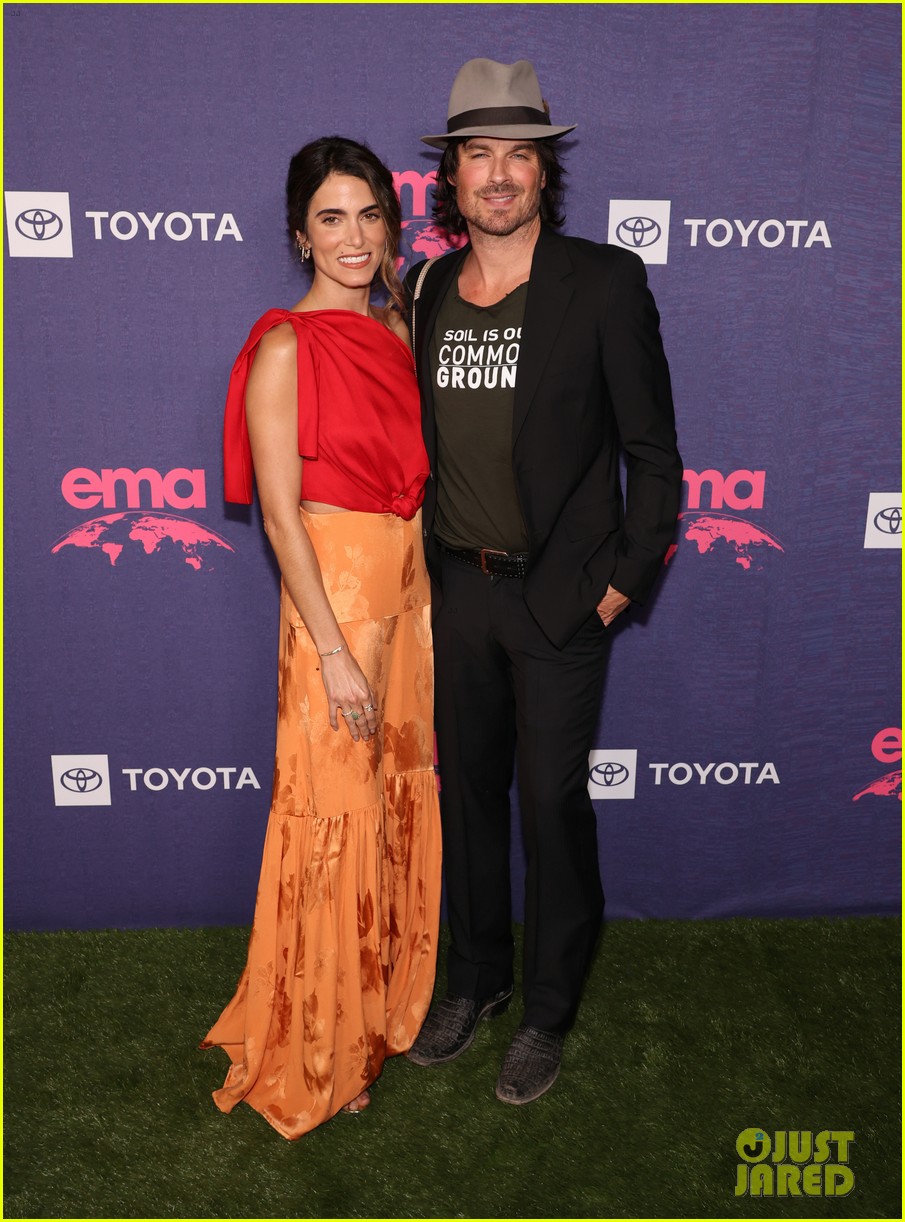 ian somerhalder nikki reed ema awards gala 015092548