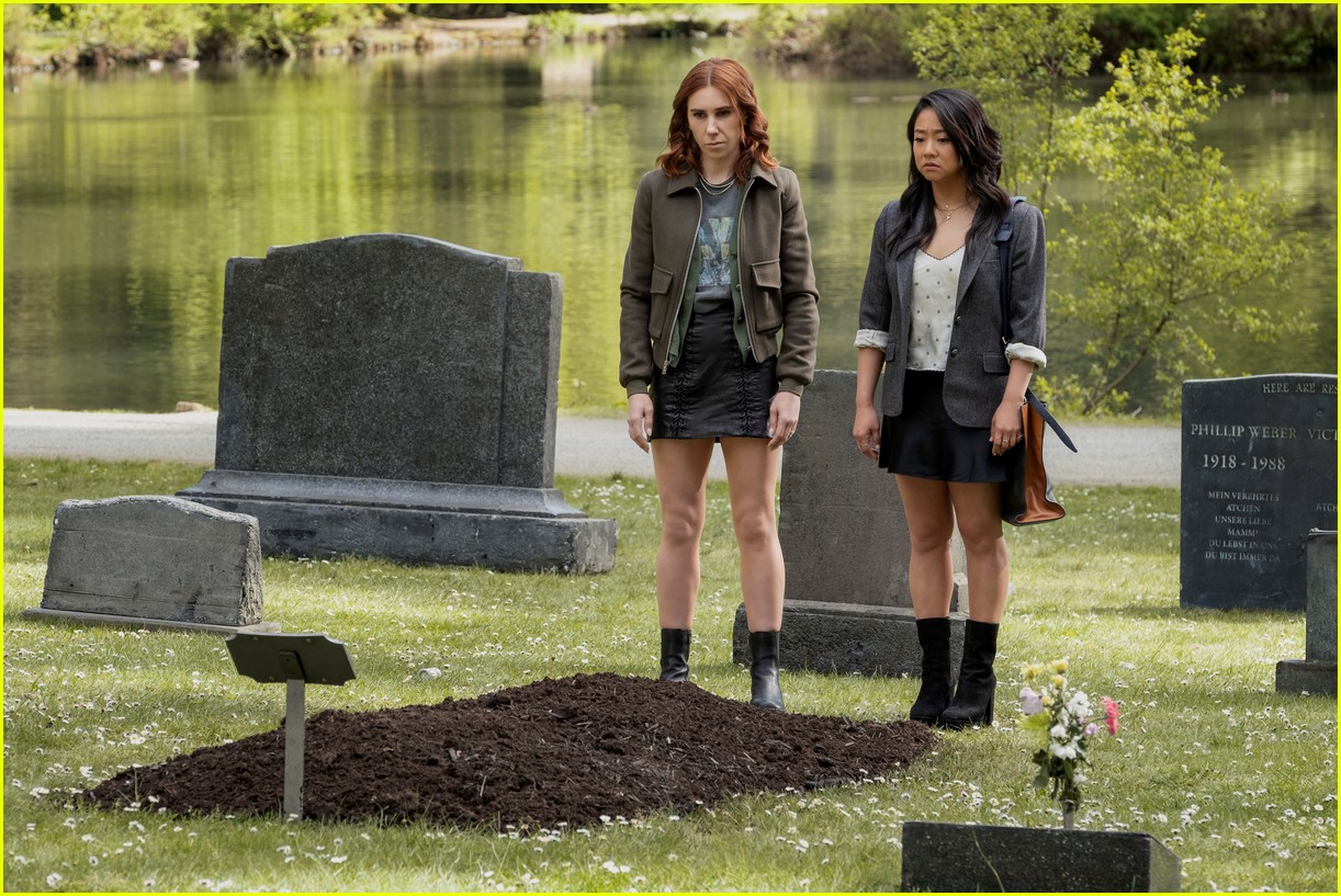 stephanie hsu past hookups are dying in laid teaser trailer 015090276