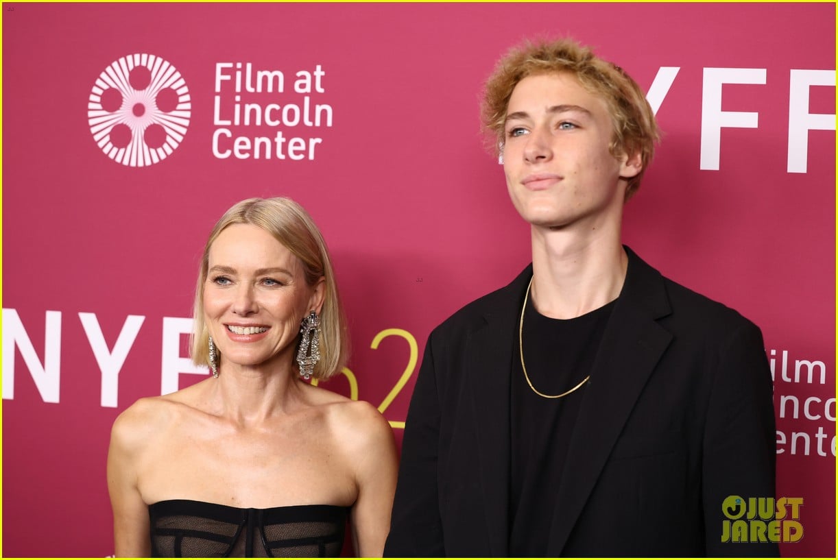 Naomi Watts Brings Son Sasha as Her Date to 'The Friend' NYFF Premiere