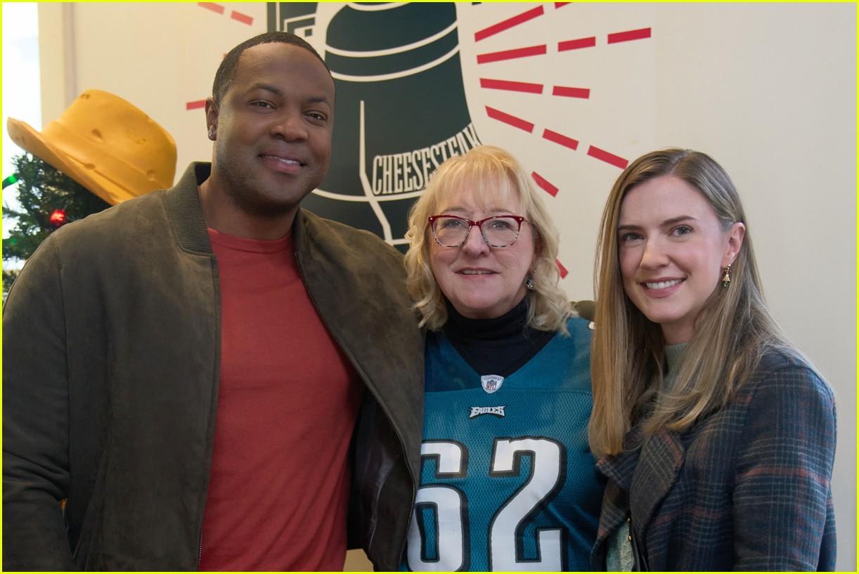 Donna Kelce Talks Making Her Acting Debut In Hallmark Movies 'Christmas