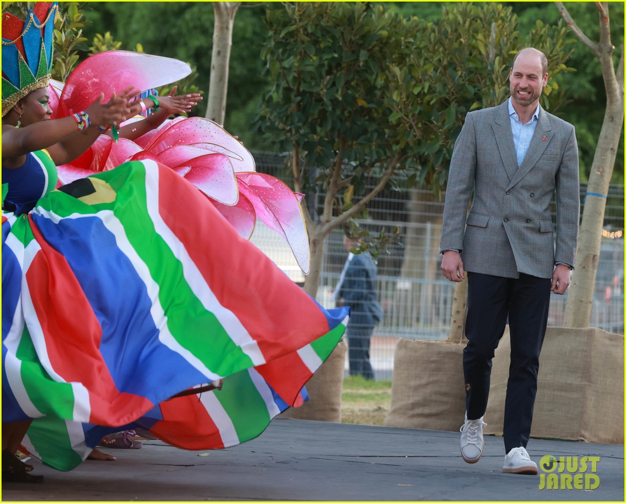 Nina Dobrev, Heidi Klum & More Join Prince William at Earthshot Prize