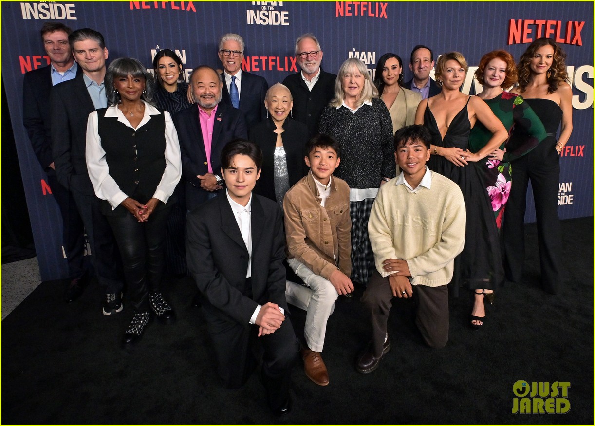 Ted Danson, Kristen Bell & D'Arcy Carden Have 'The Good Place' Reunion