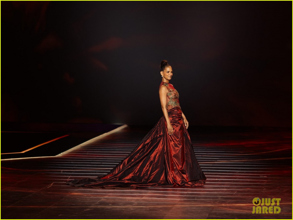 Halle Berry Models Her Iconic 2002 Oscars Dress for Elie Saab Fashion