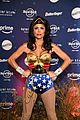 stars at heidi klum halloween party 01