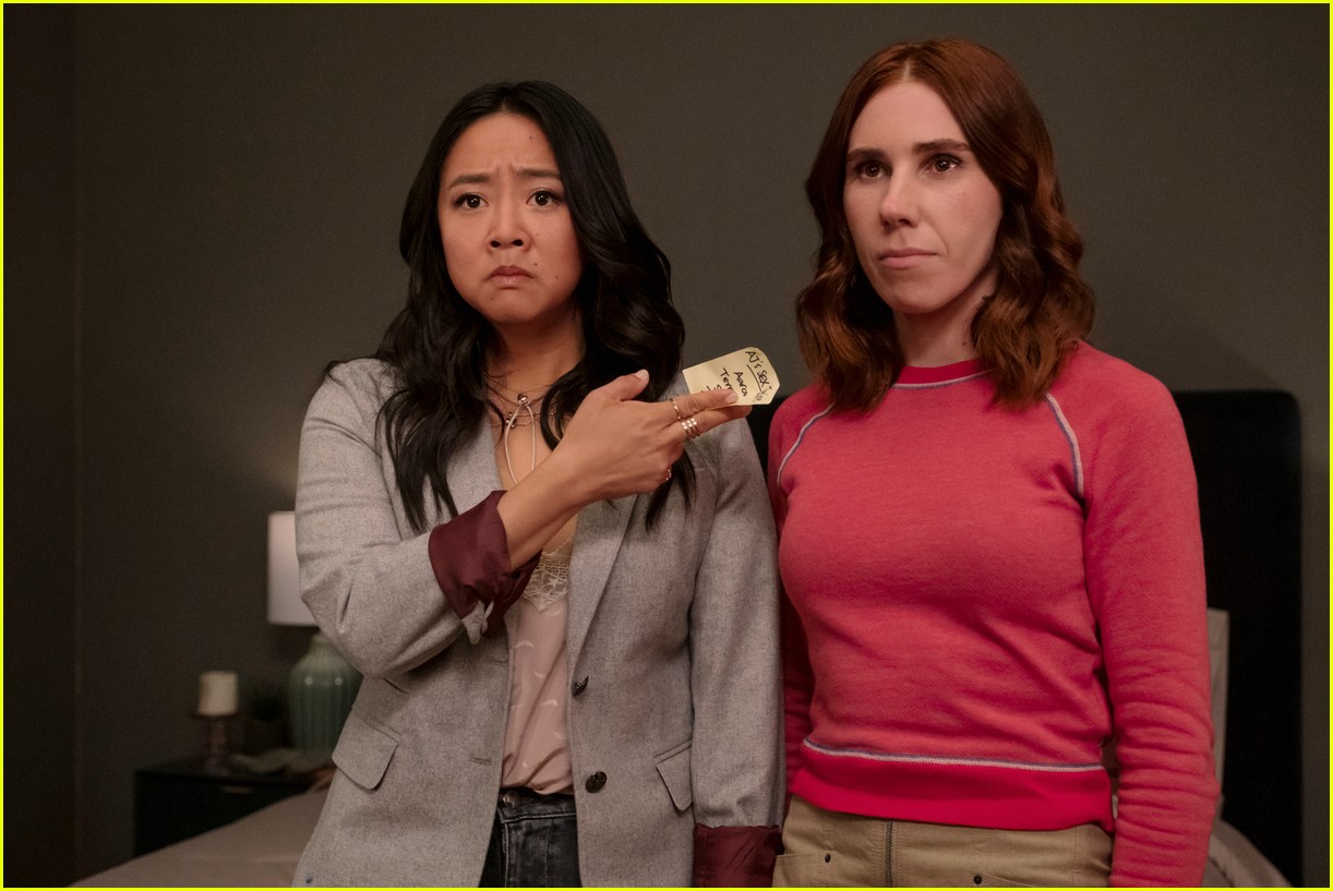 stephanie hsu zosia mamet star in new laid trailer 015101483