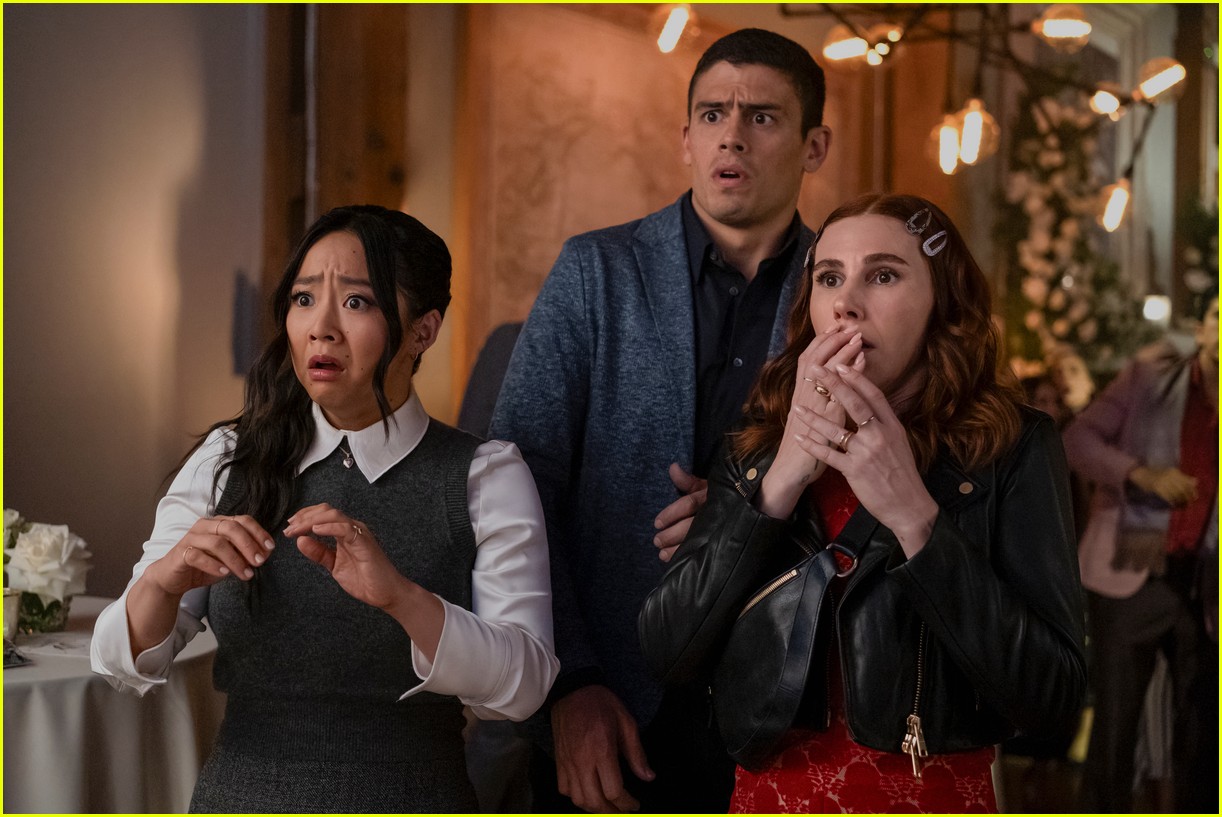 stephanie hsu zosia mamet star in new laid trailer 055101487