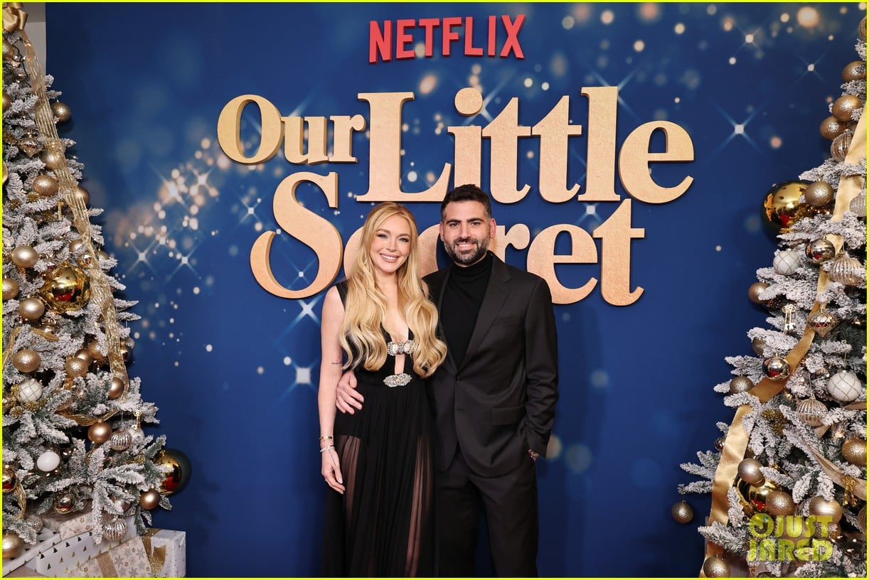 lindsay lohan kristin chenoweth our little secret premiere in nyc 225099490