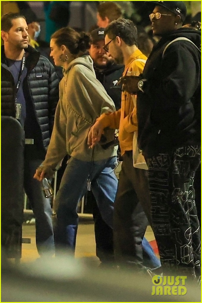 Sabrina Carpenter 'Arrests' Married Couple Jack Antonoff & Margaret