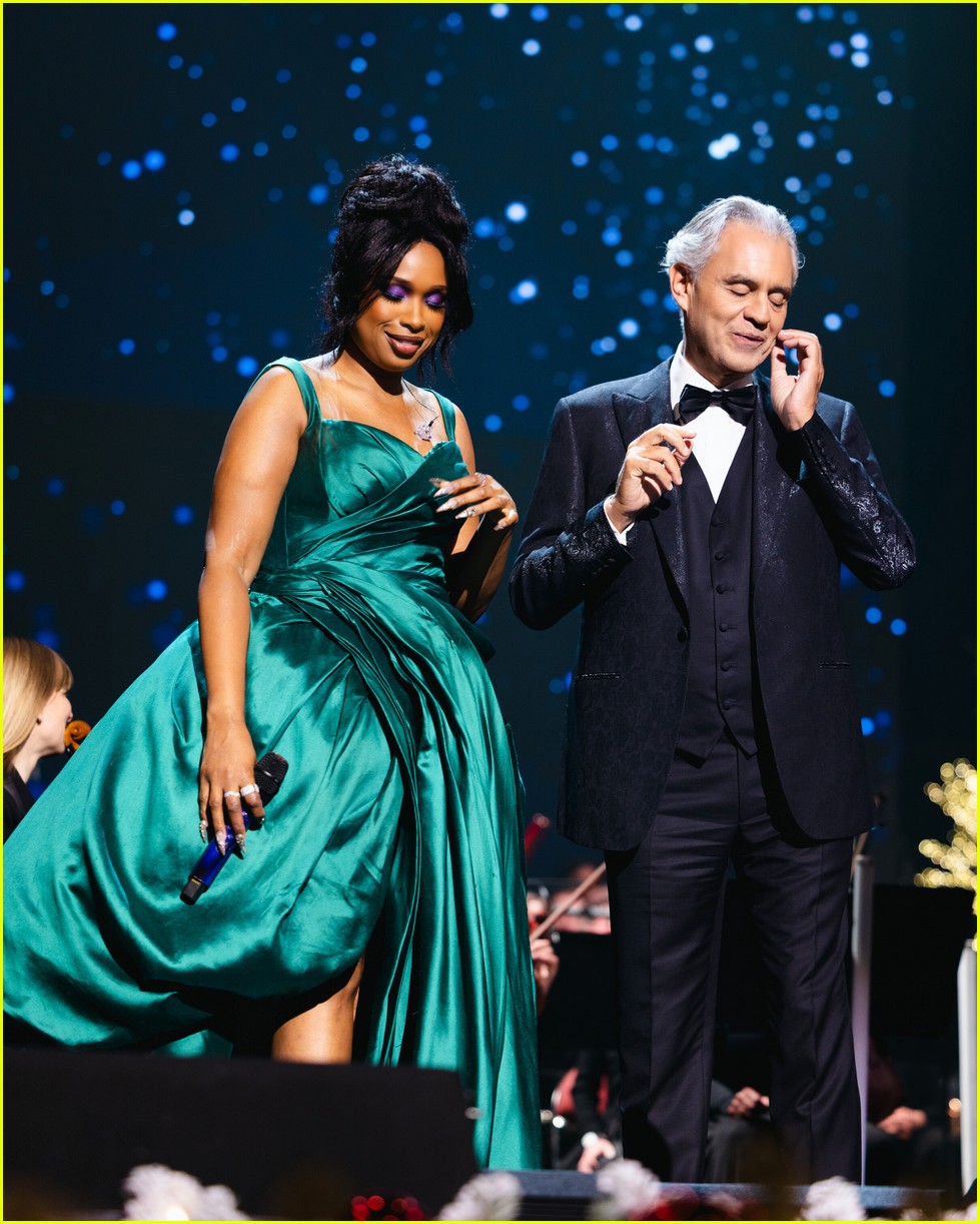 Photo andrea bocelli christmas special cbs 2024 13 Photo 5109843