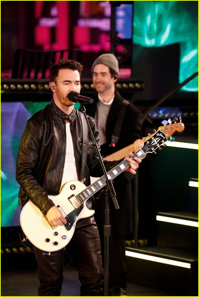 where does kevin jonas live 2025