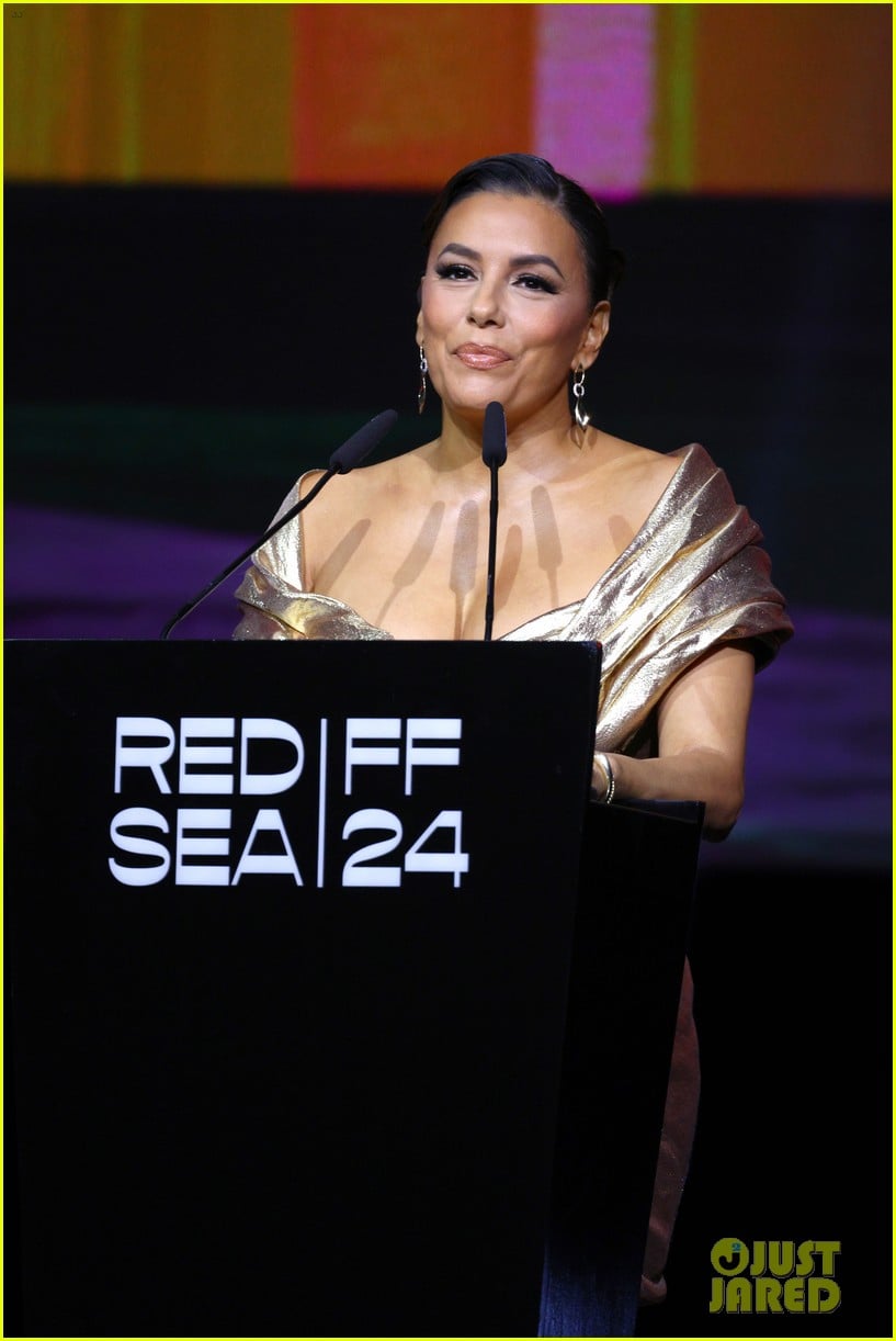 Cynthia Erivo, Will Smith, Emily Blunt, \u0026 More A-Listers Travel to Saudi  Arabia for Red Sea Film Festival: Photo 5103999 | Arwa Gouda, Catherine  Zeta Jones, Cynthia Erivo, Daniel Dae Kim, Emily, image size:817x1222