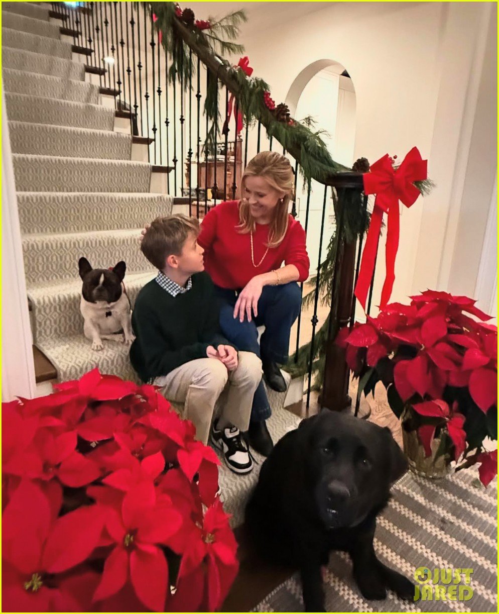 Reese Witherspoon's Three Kids Are All Grown Up in Christmas 2024