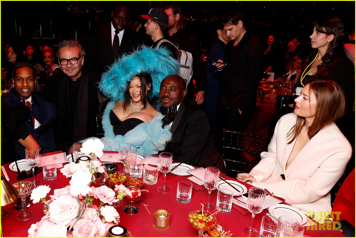 Rihanna Wows in Furry Blue Outfit for Fashion Awards 2024 with Partner