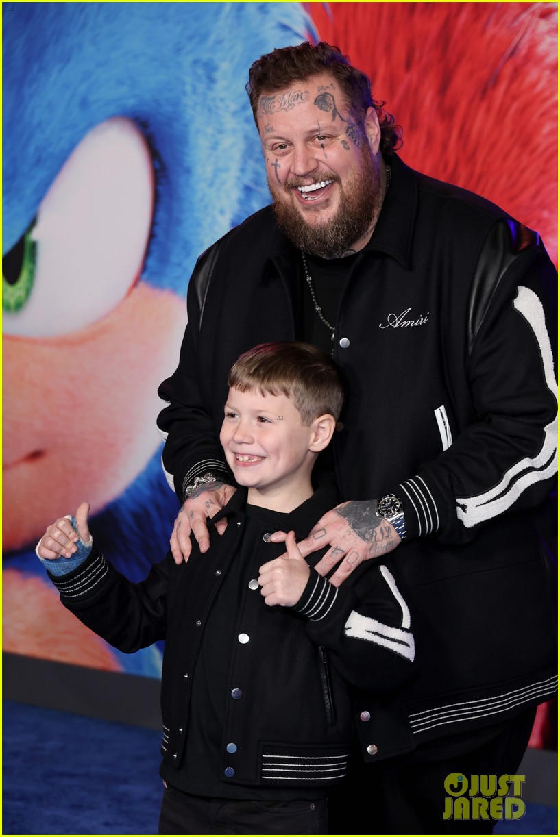 Jelly Roll's Son Noah Makes Rare Red Carpet Appearance, Reveals Which(01)