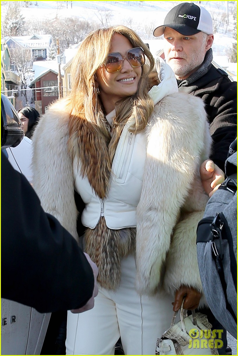 jennifer lopez wears spider web dress for kiss of the spider woman sundance premiere 025117736