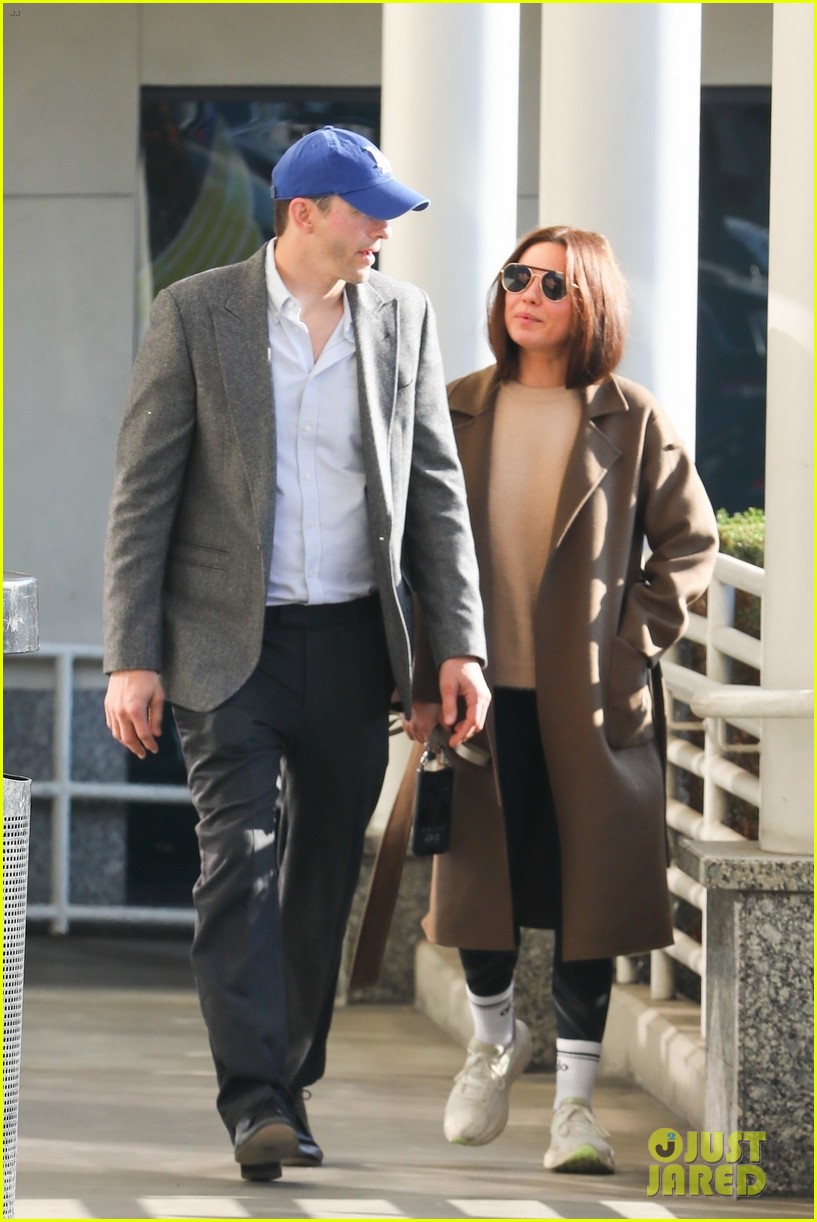 Ashton Kutcher & Mila Kunis Visit Spa Together in West Hollywood Photo