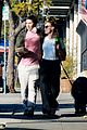 justin long kate bosworth keep close on lunch date 03