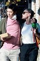 justin long kate bosworth keep close on lunch date 04