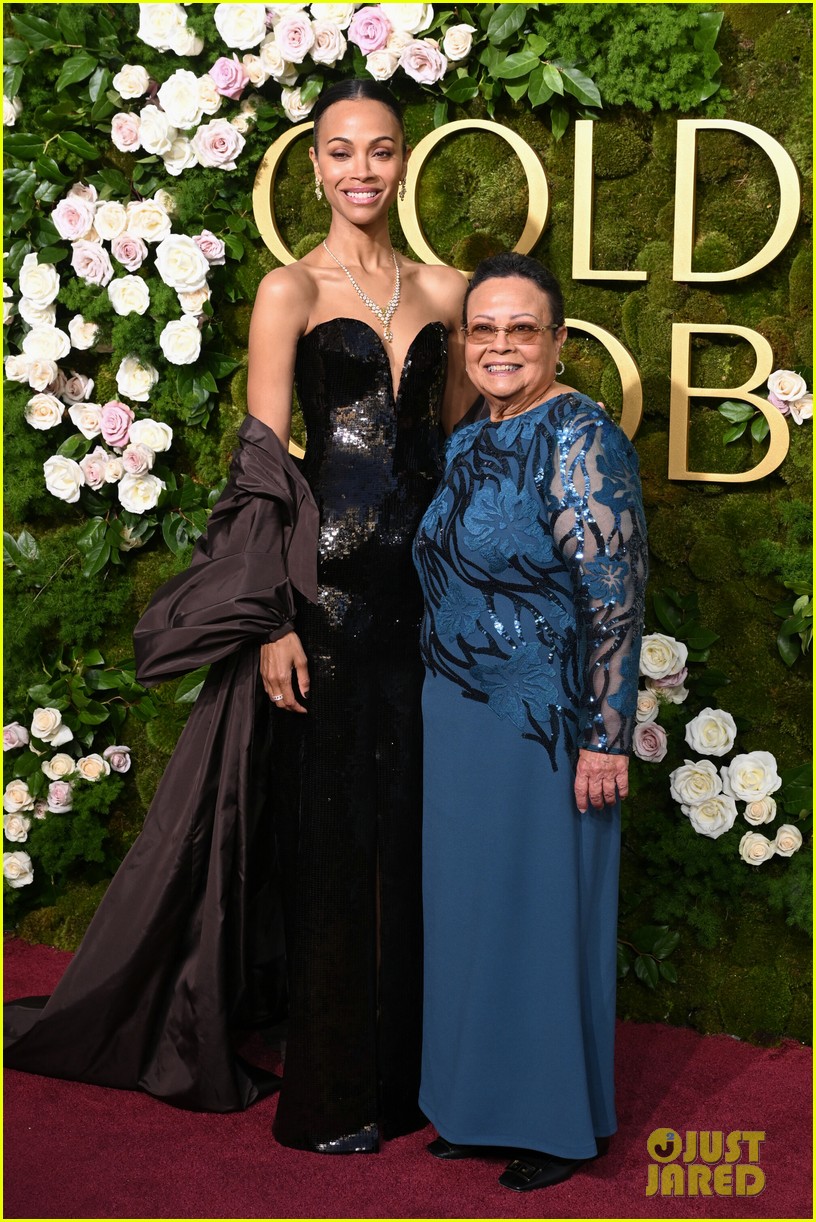 Zoe Saldana Wins 1st Golden Globe & Praises Competitors in Acceptance