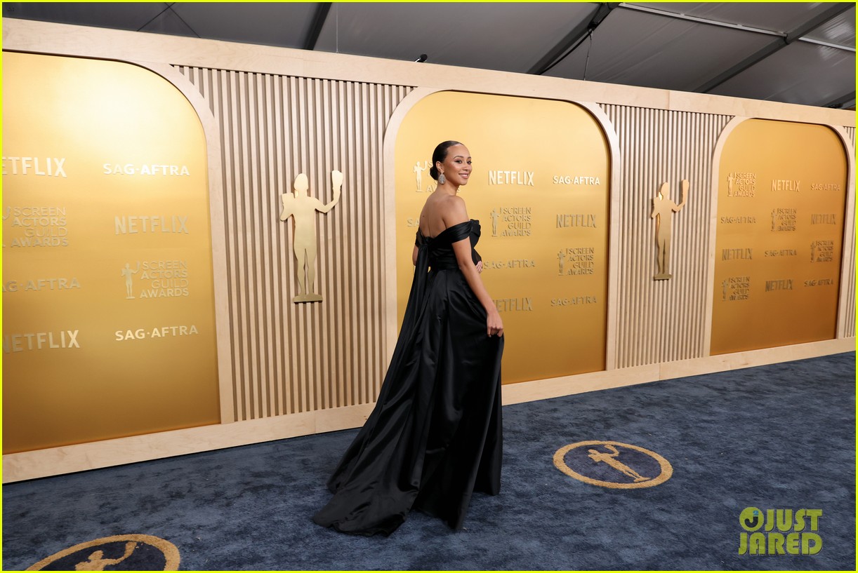 Nicola Coughlan, Luke Newton, & 'Bridgerton' Season 3 Cast Exchange