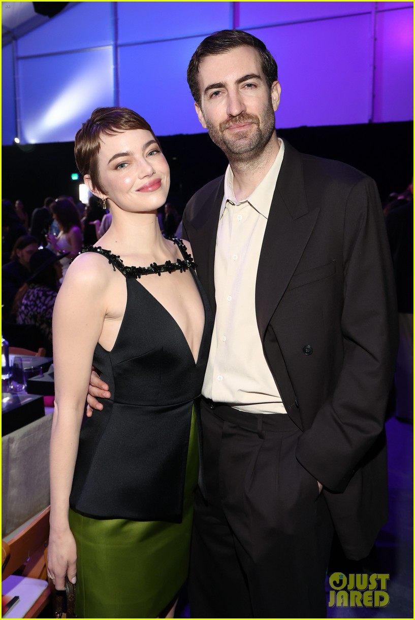 Jesse Eisenberg Pays Tribute to Emma Stone During Independent Spirit