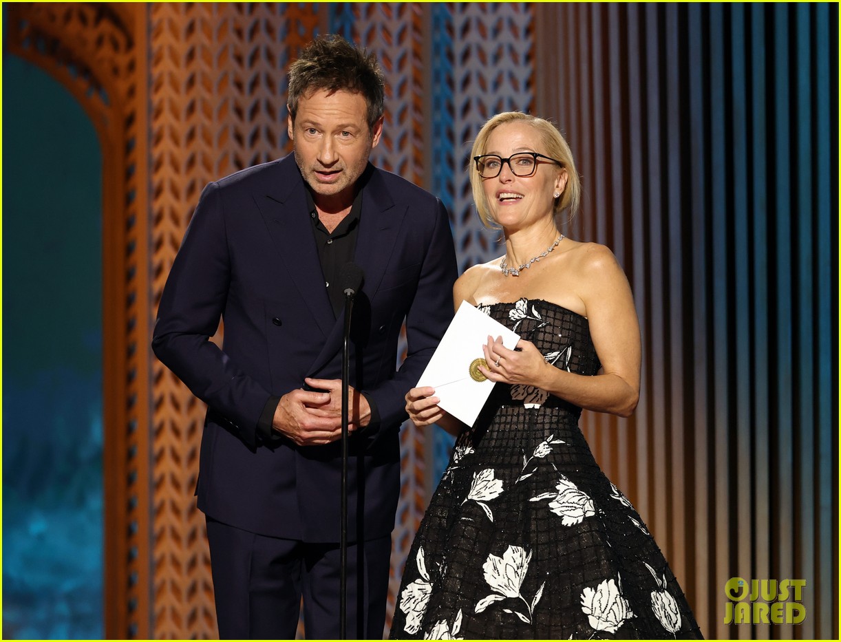 David Duchovny & Gillian Anderson Have 'The XFiles' Reunion at SAG