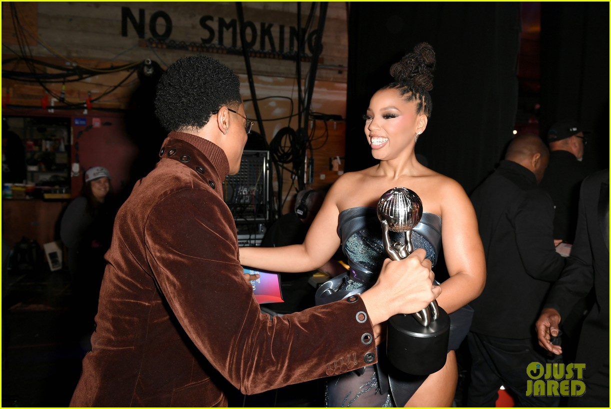 NAACP Image Awards 2025 See the Biggest Stars Who Walked the Red Carpet! Photo 5128458
