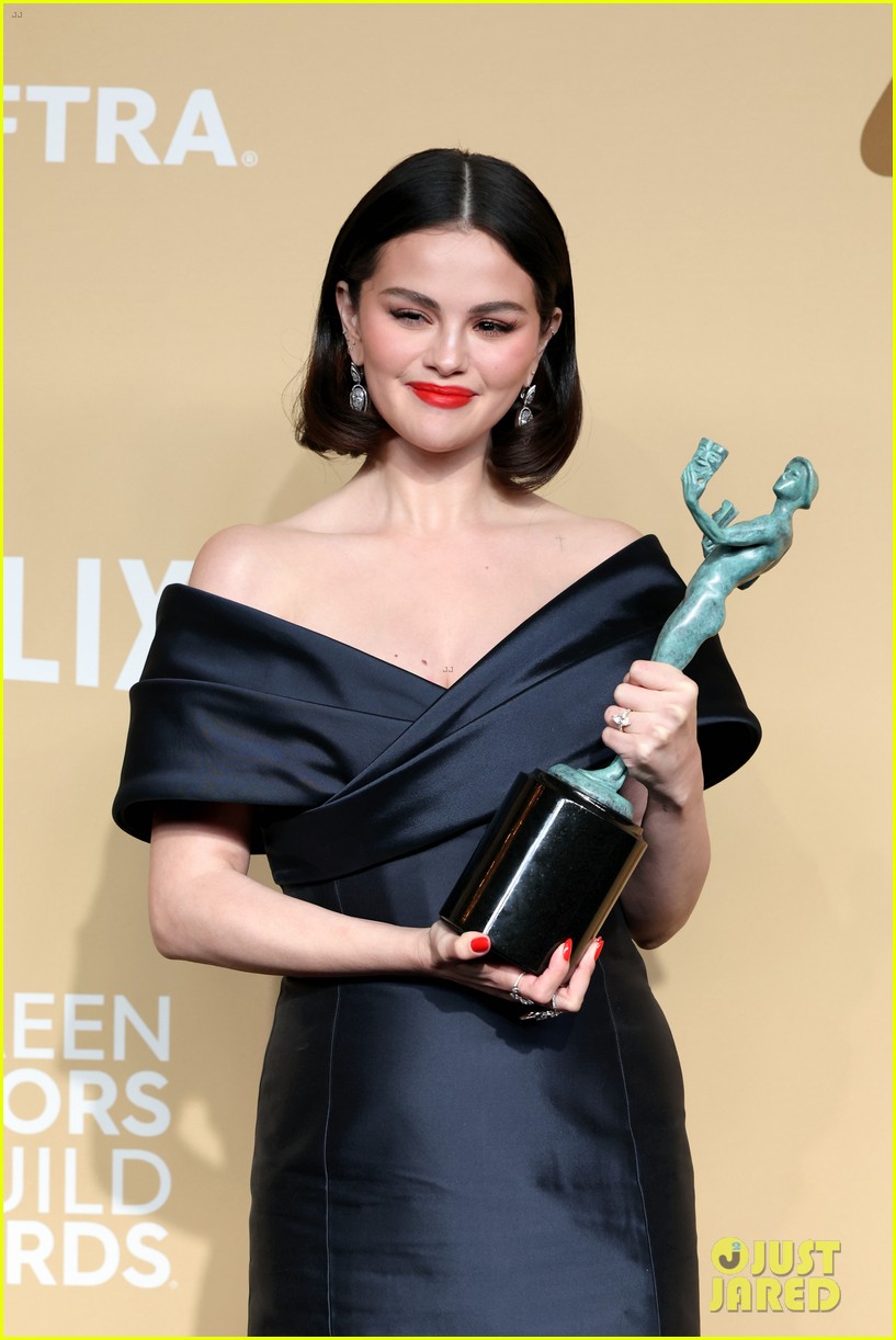 Selena Gomez Was in Complete Shock Over SAG Awards Win & Hoped Someone