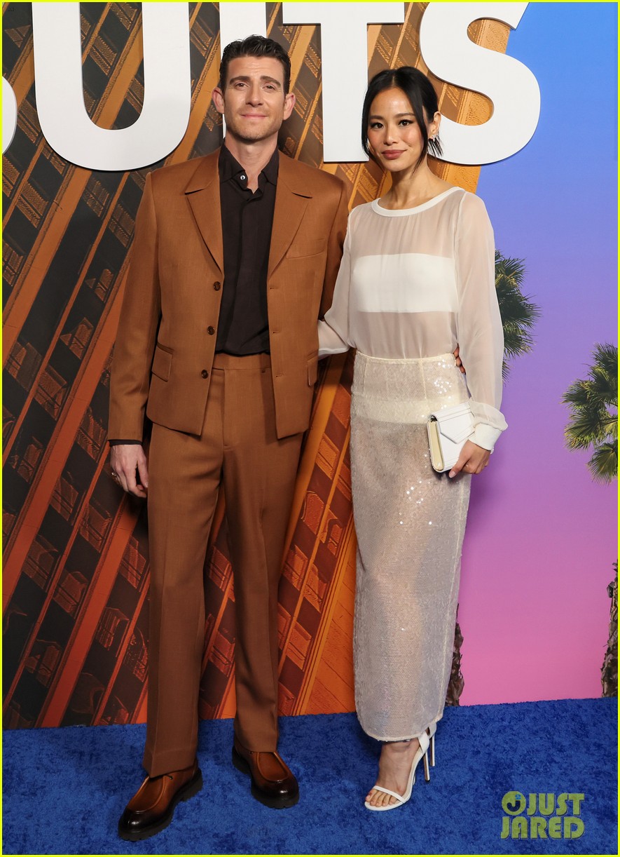 OG 'Suits' Star Gabriel Macht Joins Stephen Amell \u0026 More at 'Suits LA'  Premiere: Photo 5127797 | Aaron Korsh, Alice Lee, Azita Ghanizada, Bryan  Greenberg, Cassandra Jean, Gabriel Macht, Jamie Chung, Josh, image size:885x1222