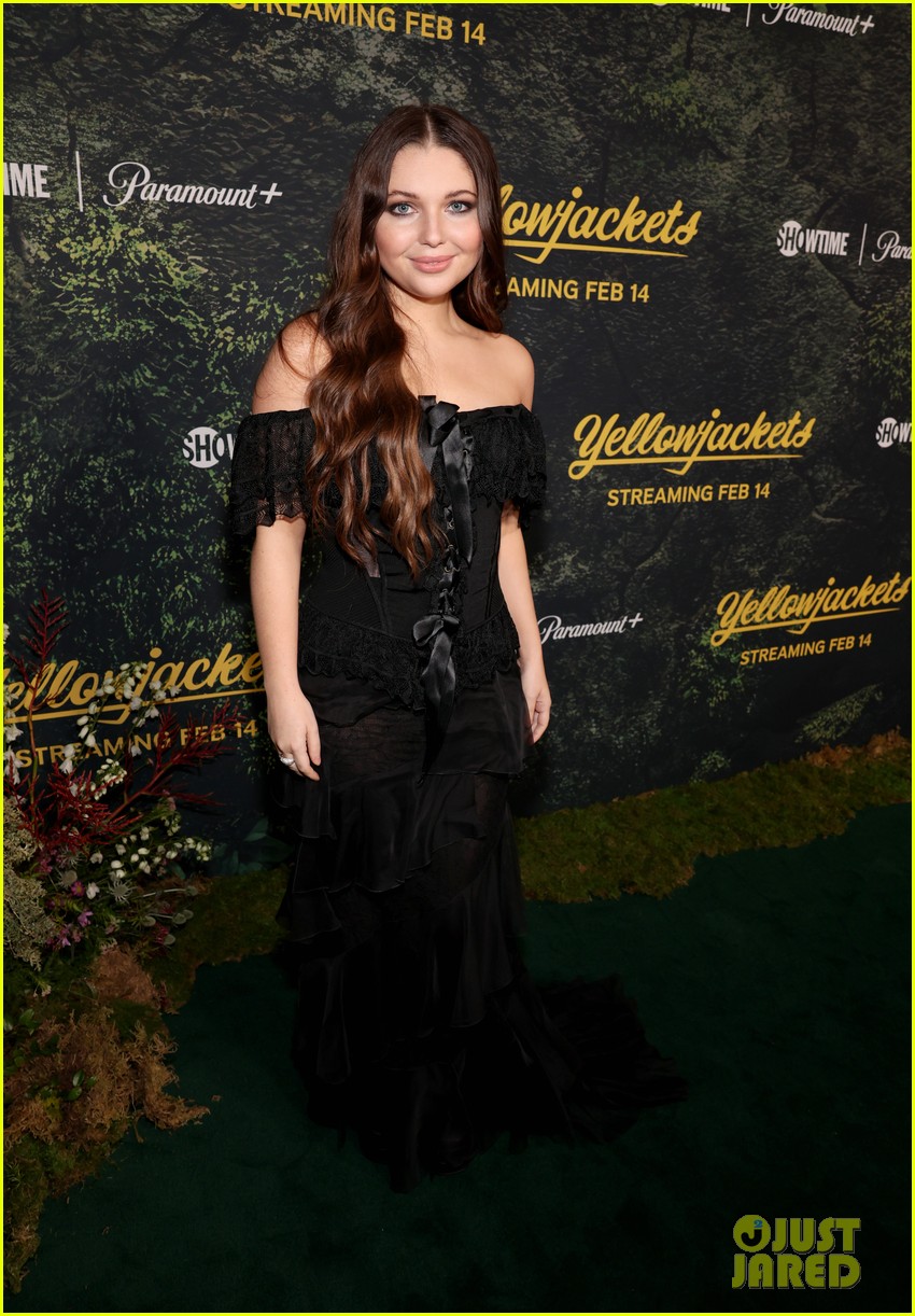 Melanie Lynskey, Christina Ricci, Elijah Wood, & More Attend ...