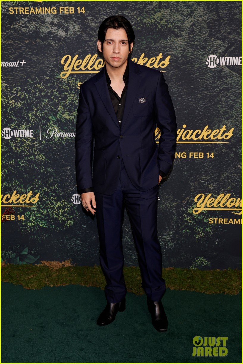 Melanie Lynskey, Christina Ricci, Elijah Wood, & More Attend ...