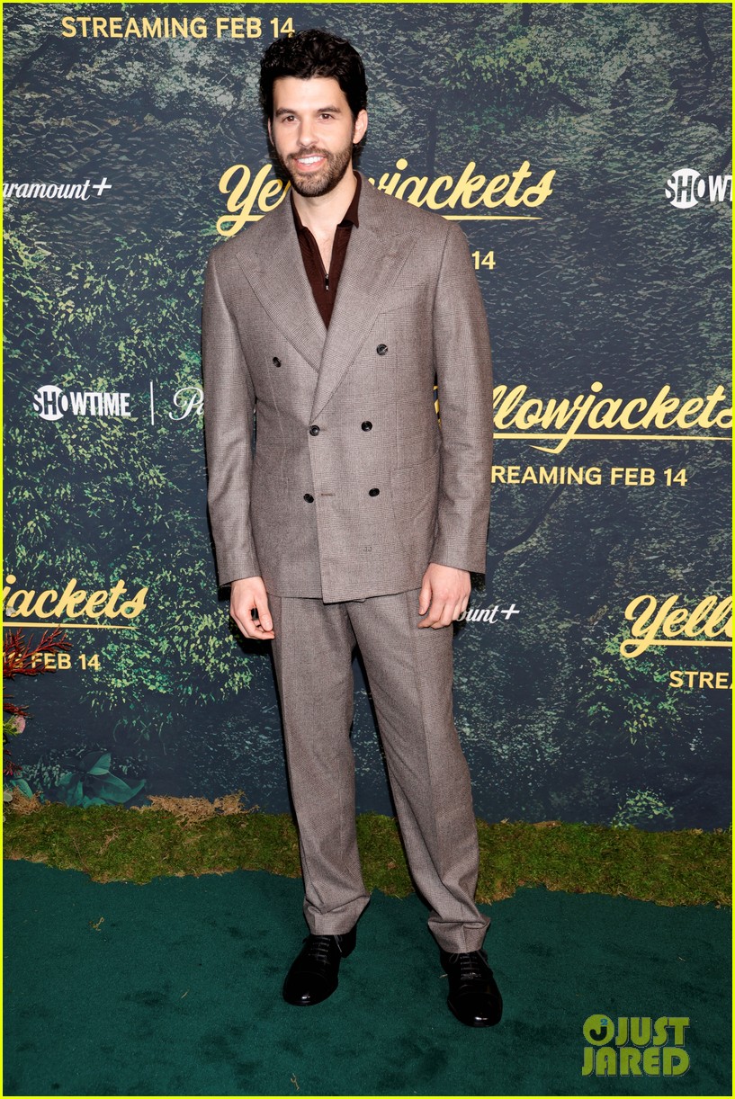 Melanie Lynskey, Christina Ricci, Elijah Wood, & More Attend ...