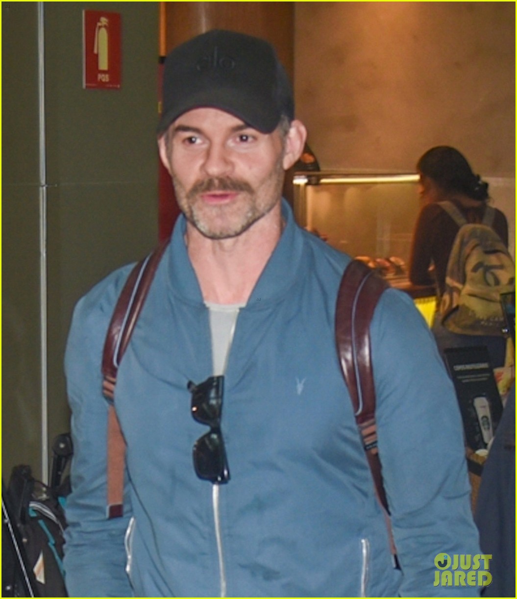 daniel gillies going strong with girlfriend julia misaki 035139438