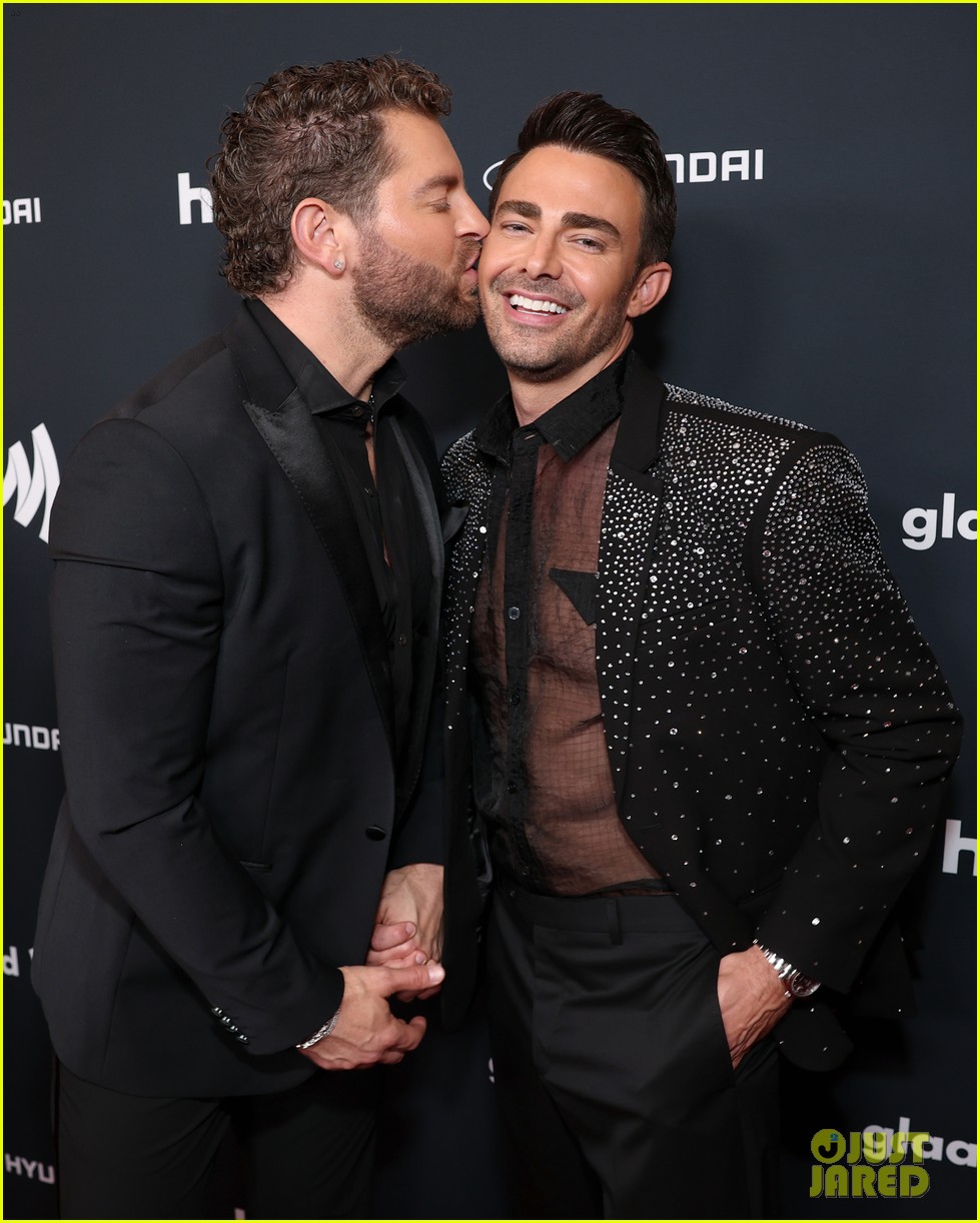 Hallmark Hunks Tyler Hynes, Jonathan & B.J. Britt Win Big for