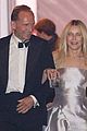 chelsea handler ralph fiennes leave oscars party together 04