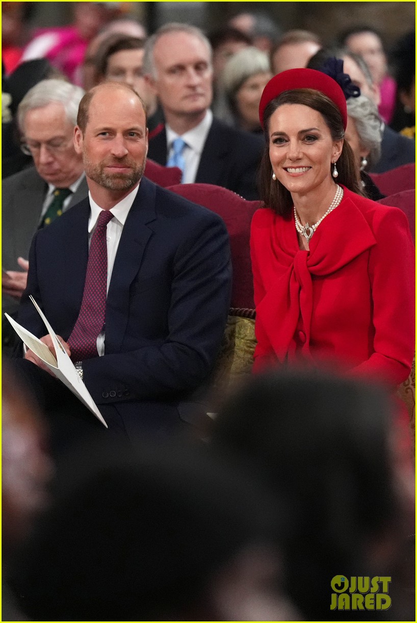 Prince William & Kate Middleton Join More Royal Family Members at