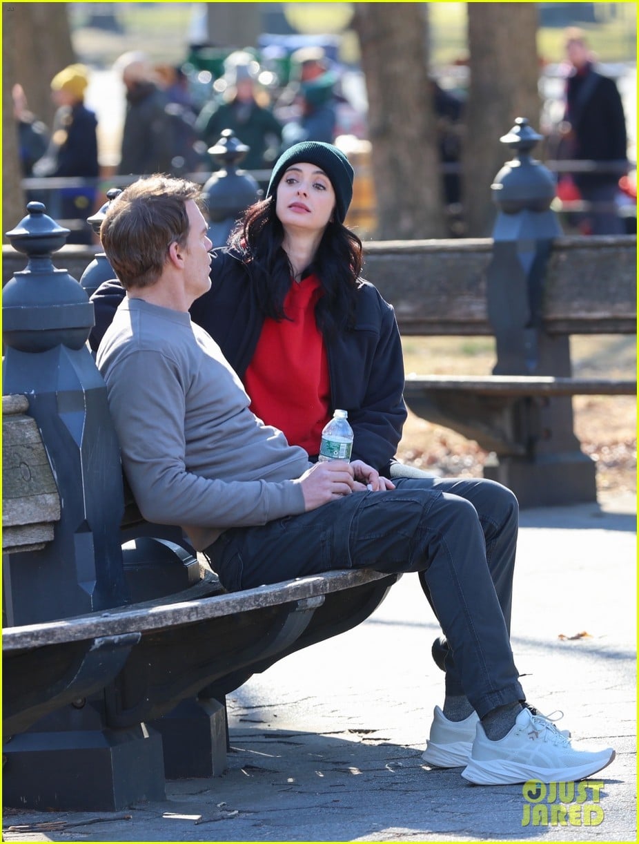 Krysten Ritter Cast Krysten Ritter Joins 'Dexter: Resurrection' Cast - First Photos on Set ...